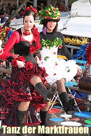 Alljährlicher Höhepunkt ist der Tag der Marktfrauen auf dem Viktualienmarkt am Faschingsdienstag, 05.02.2008, der nun schon zum 21. Mal aufgeführt wird (Foto: Martin Schmitz)